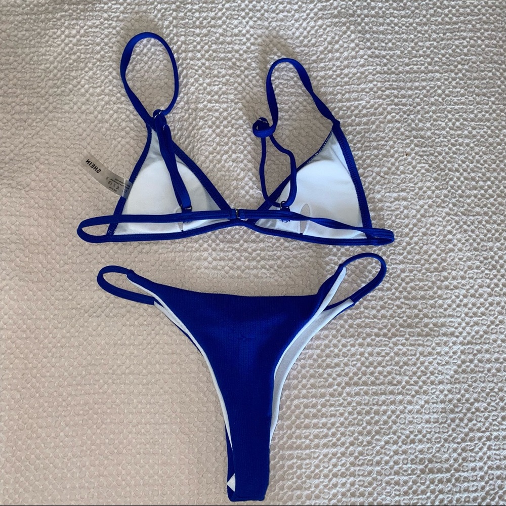 Ribbed Bikini Set - Picture 3 of 3